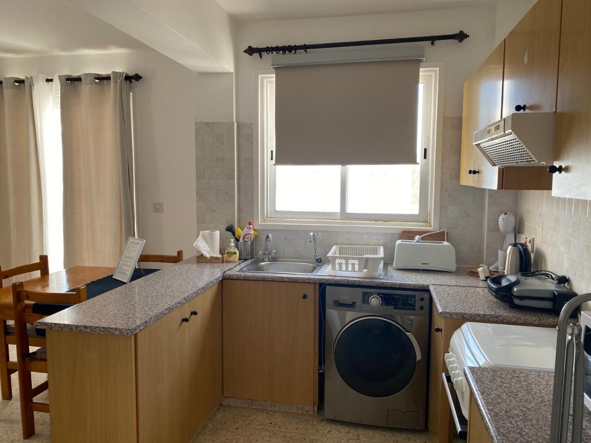 Riana Latchi Apartment Polis Luaran gambar